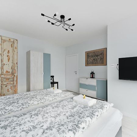 Ludwinowska11 Apartments Krasków Εξωτερικό φωτογραφία